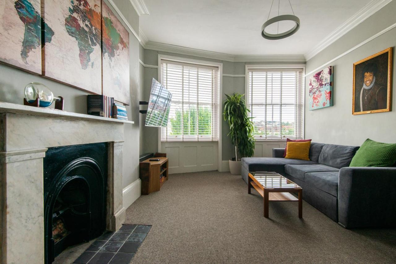 The Regency Central Modern Apartment Brighton Екстериор снимка